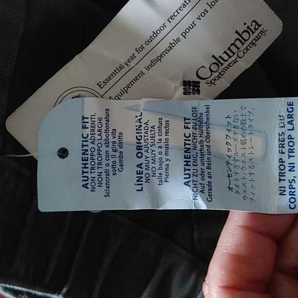 Men's Columbia cargo shorts size XXL NWT khaki green - Picture 5 of 8